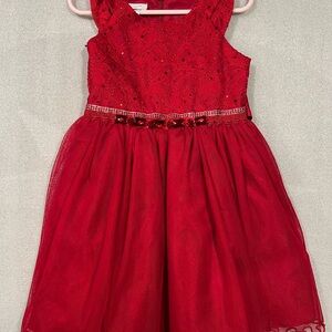 Red Sleeveless Formal Dress